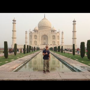 Meet your Posher, Max